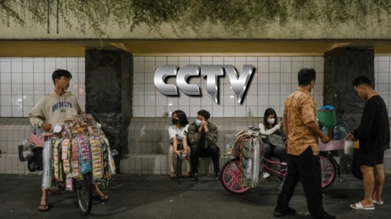 Bertaruh Hidup dari Segelas Kopi Jalanan Kisah Otong di Tengah Riuhnya Jakarta