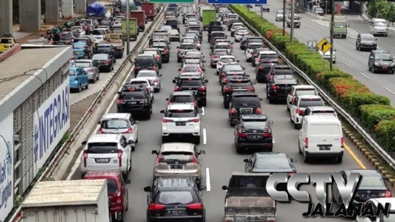 Ganjil Genap Jakarta Diterapkan Lagi Hari Ini, Berlaku di 25 Ruas Jalan