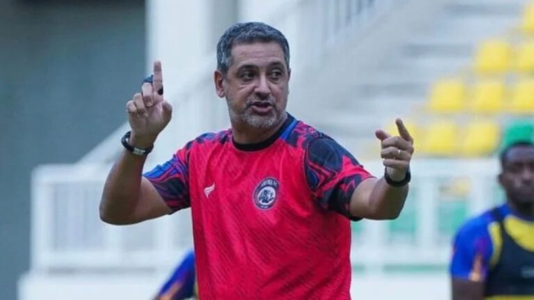 Arema FC Hadapi Laga Krusial Lawan Persita